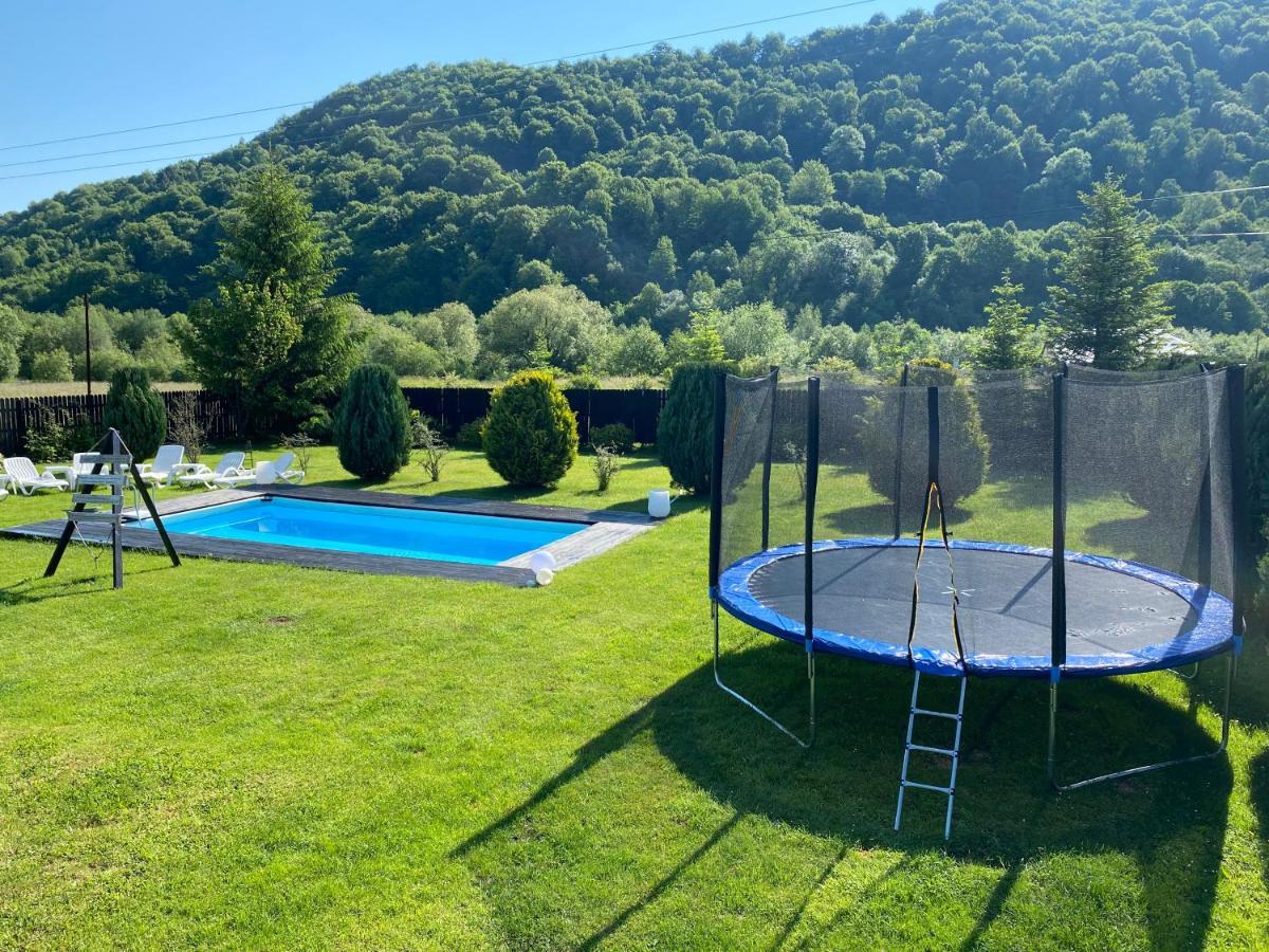 Casa Csiki Villa Rîşnov Buitenkant foto