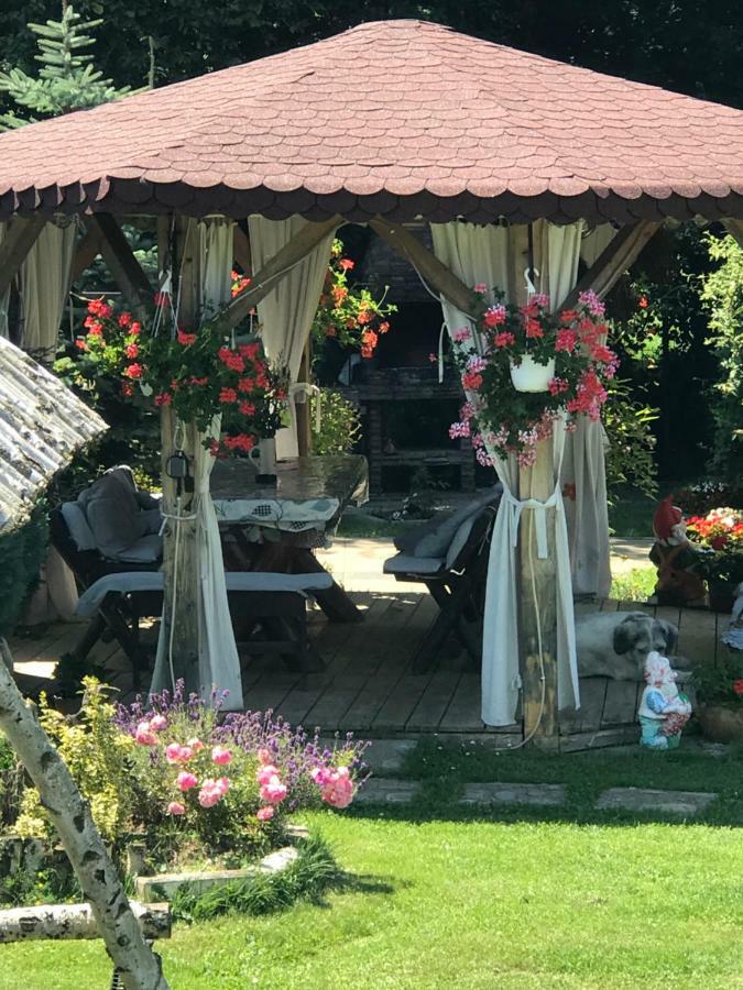 Casa Csiki Villa Rîşnov Buitenkant foto