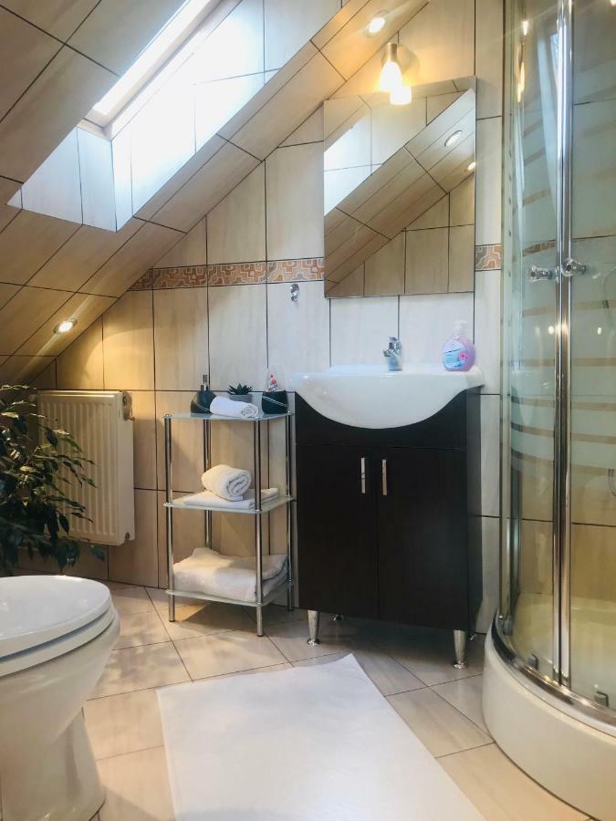 Casa Csiki Villa Rîşnov Buitenkant foto