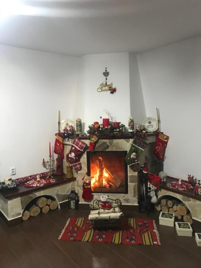 Casa Csiki Villa Rîşnov Buitenkant foto
